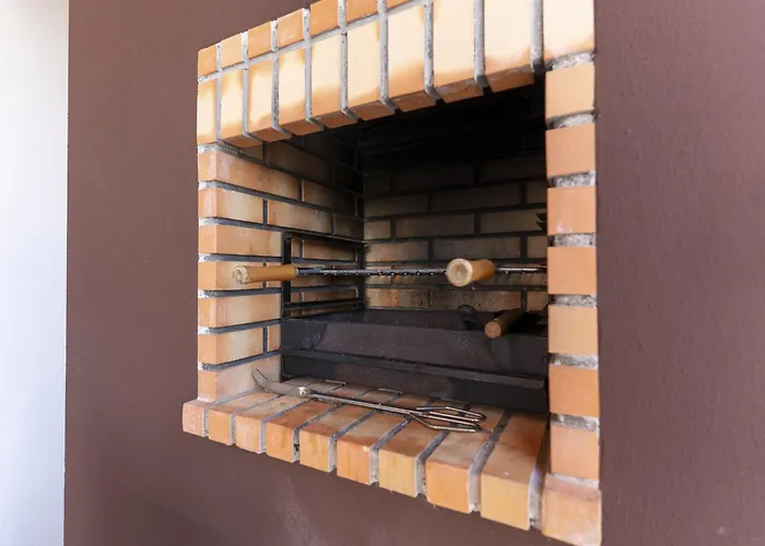 #354 Vitismar Au By Holidays Guia (Faro)