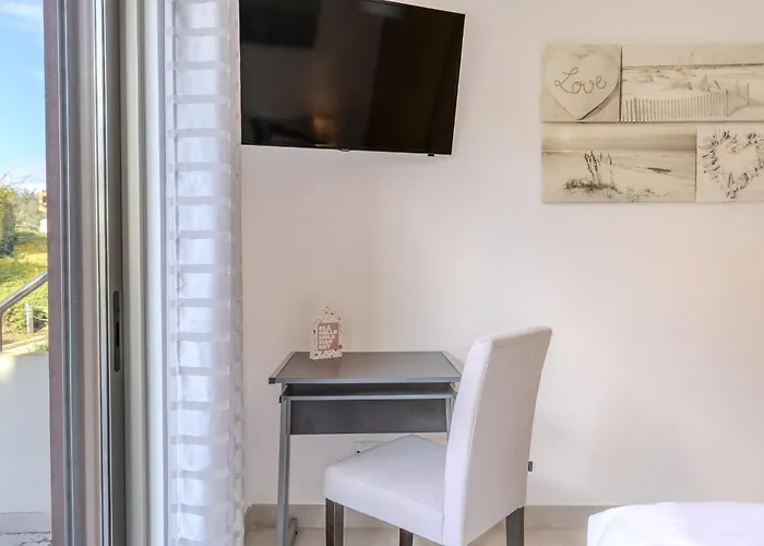 #354 Vitismar Au By Holidays Apartment