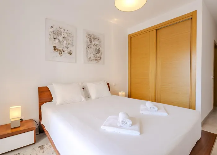 Apartment #354 Vitismar Au By Holidays *